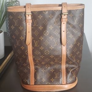 Louis Vuitton Monogram Vintage Bucket Bag GM
